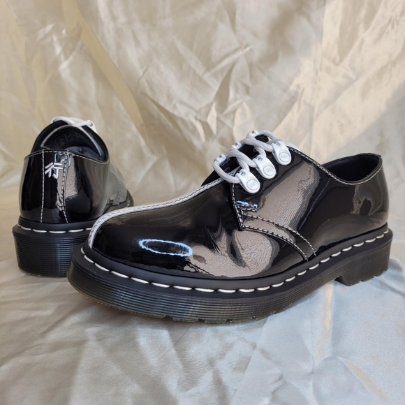 Dr. Martens Tolyo 1461 black/white patent leather oxford shoes - Picture 7 of 8
